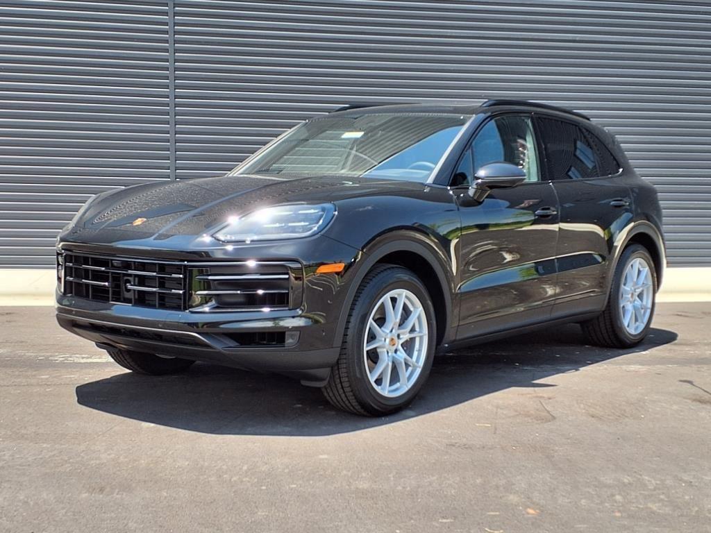new 2025 Porsche Cayenne car