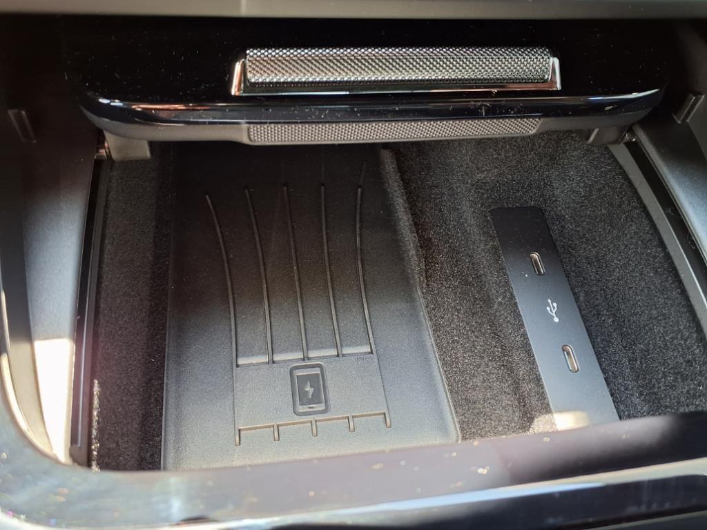 new 2025 Porsche Cayenne car