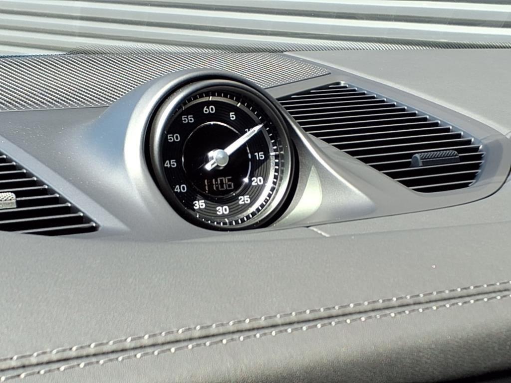 new 2025 Porsche Cayenne car, priced at $130,285