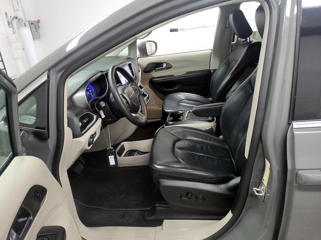 used 2022 Chrysler Pacifica car, priced at $21,998