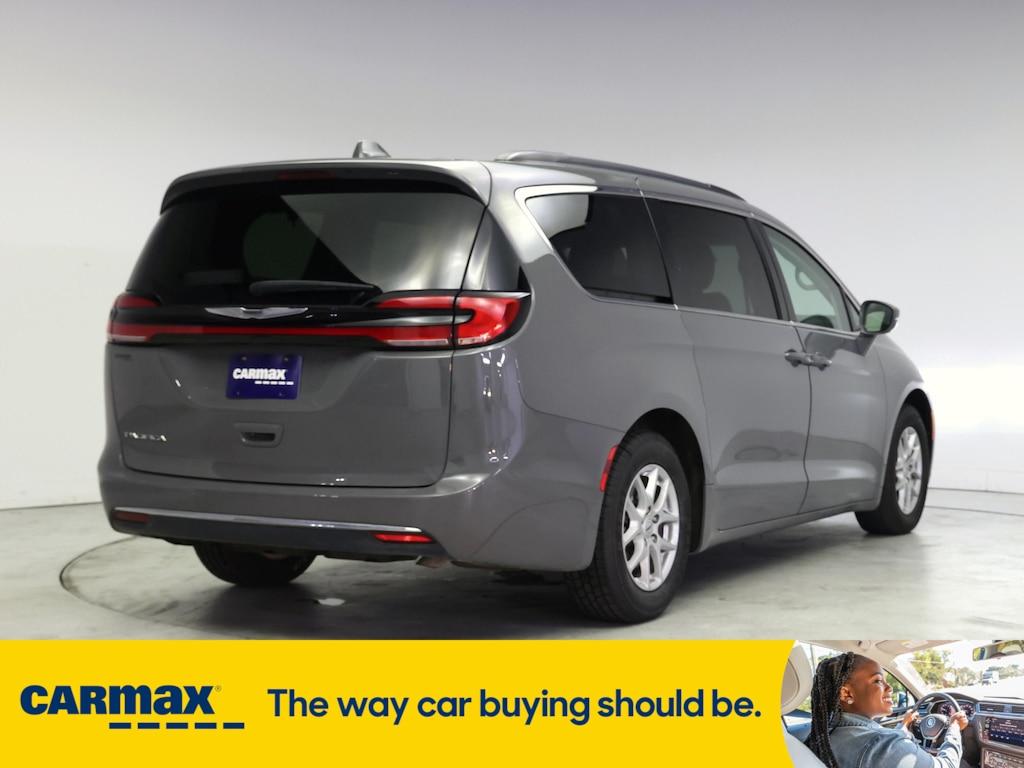 used 2022 Chrysler Pacifica car, priced at $21,998