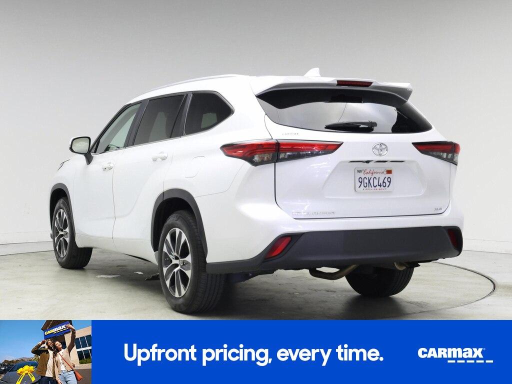 used 2023 Toyota Highlander car, priced at $36,998