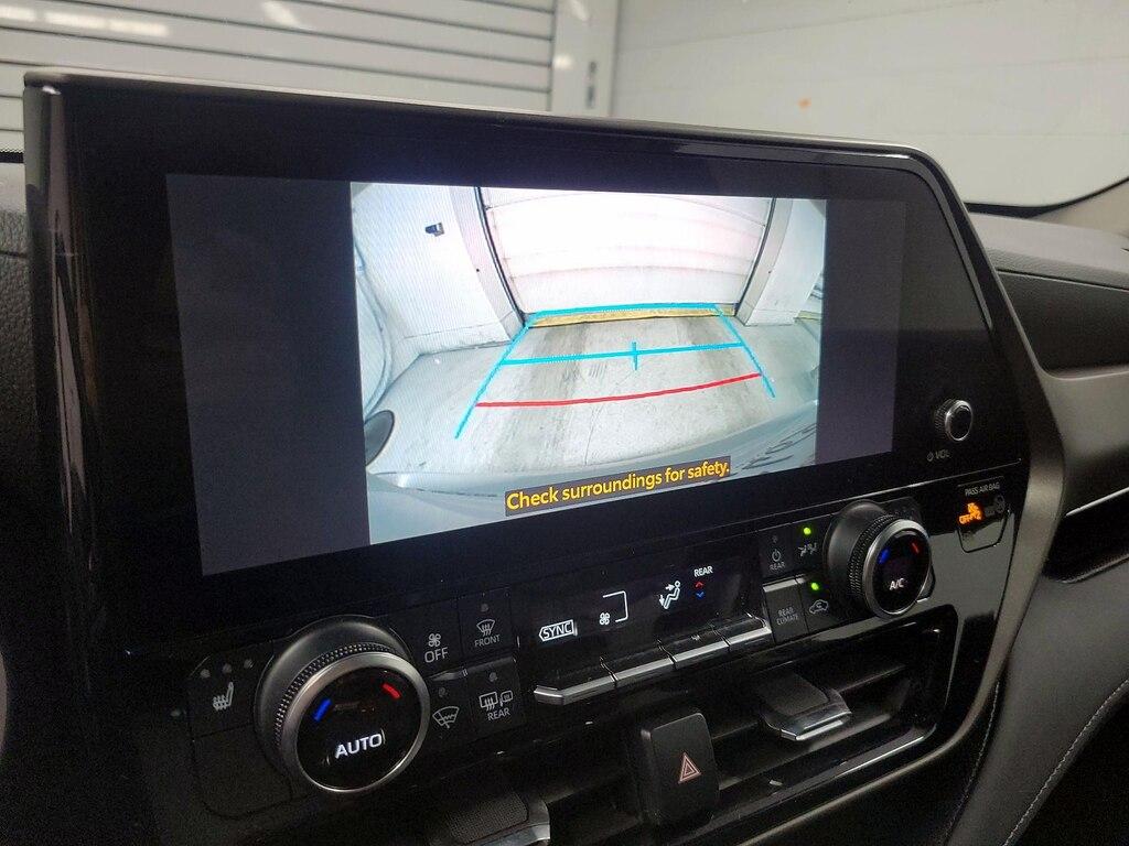 used 2023 Toyota Highlander car, priced at $36,998