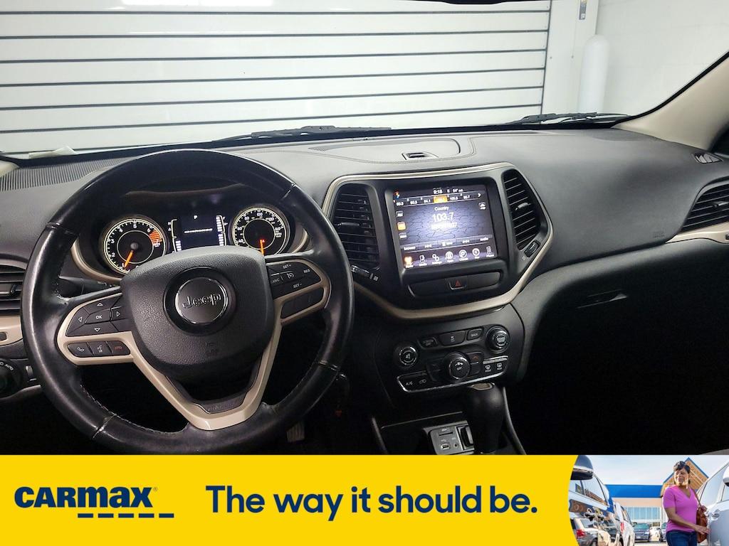used 2017 Jeep Cherokee car, priced at $13,599