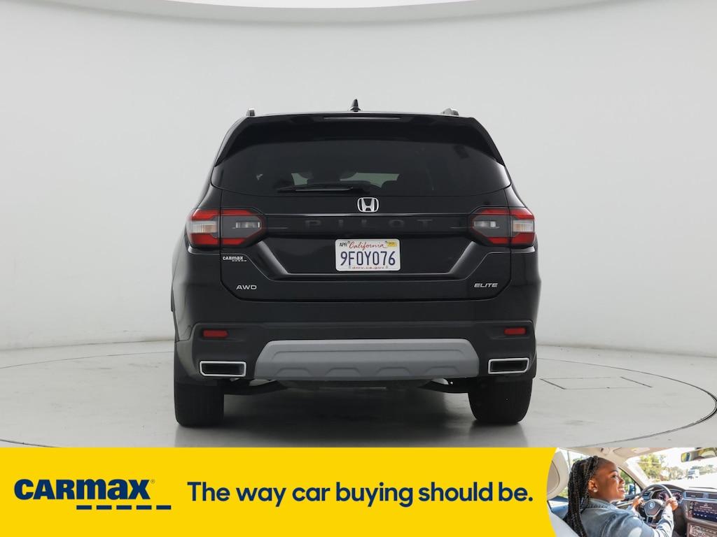 used 2023 Honda Pilot car, priced at $48,998