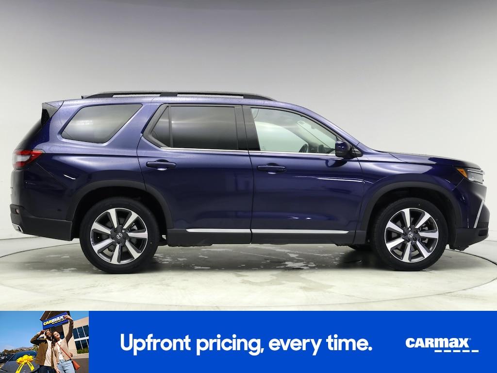 used 2024 Honda Pilot car, priced at $38,998