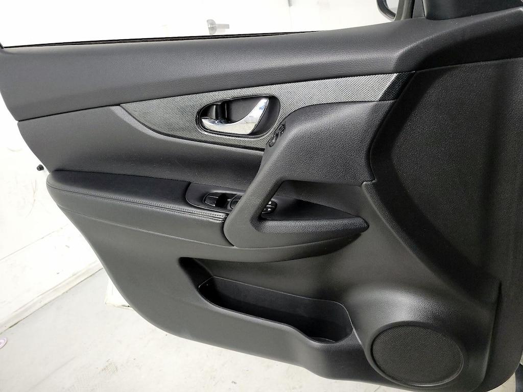 used 2015 Nissan Rogue car, priced at $13,998