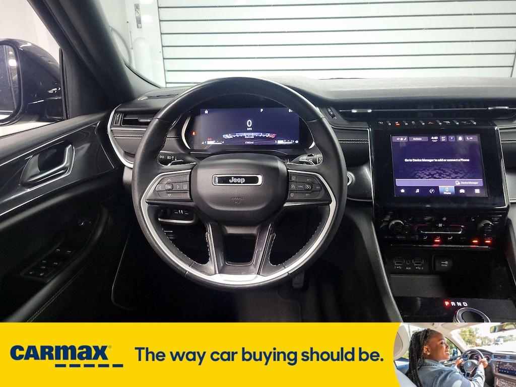 used 2022 Jeep Grand Cherokee car, priced at $33,998