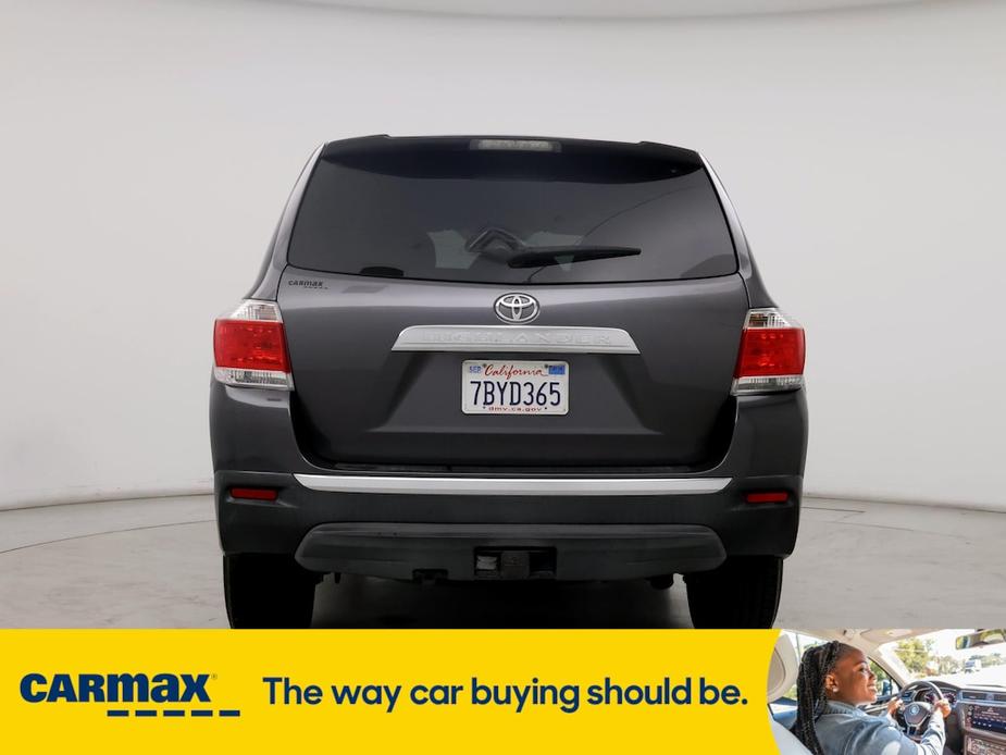 used 2013 Toyota Highlander car, priced at $17,998