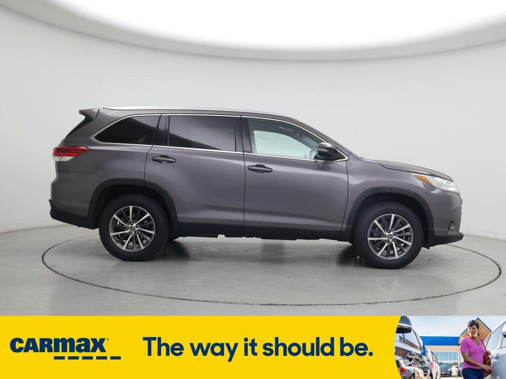 used 2019 Toyota Highlander car, priced at $29,998
