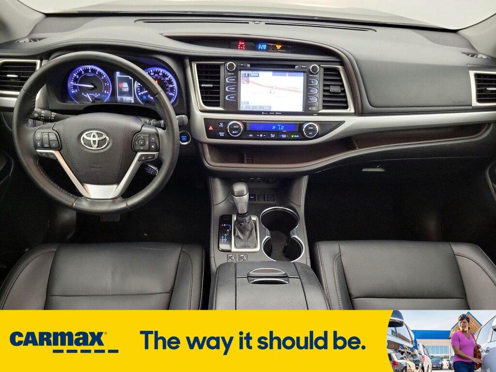 used 2019 Toyota Highlander car, priced at $29,998