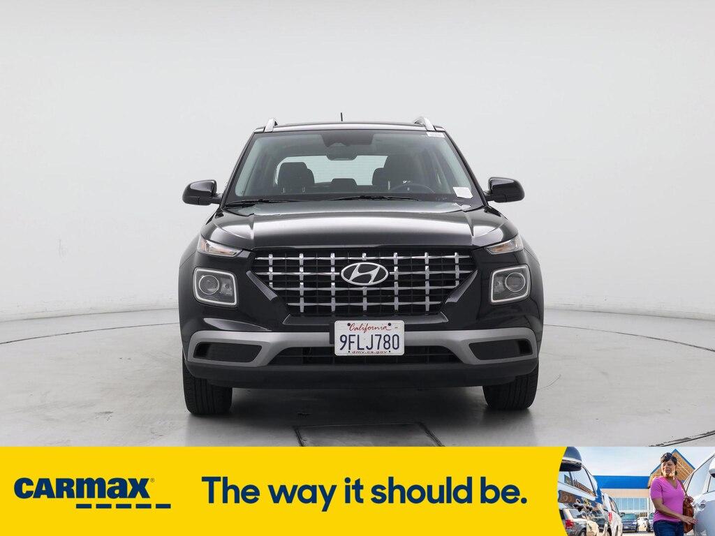 used 2023 Hyundai Venue car, priced at $19,998