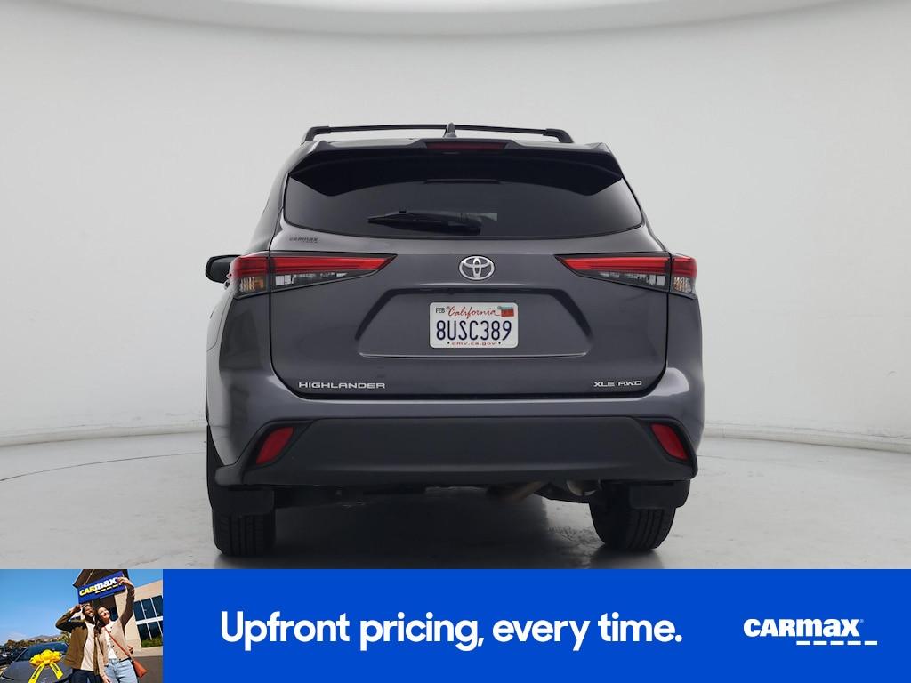 used 2021 Toyota Highlander car, priced at $34,998