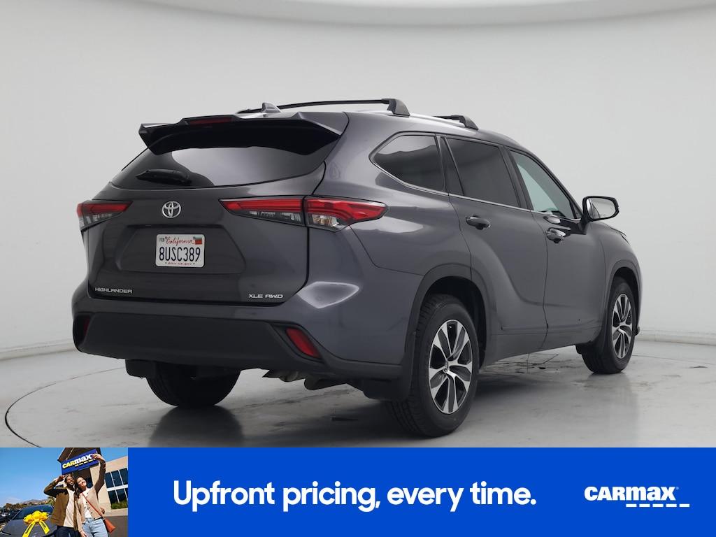 used 2021 Toyota Highlander car, priced at $34,998