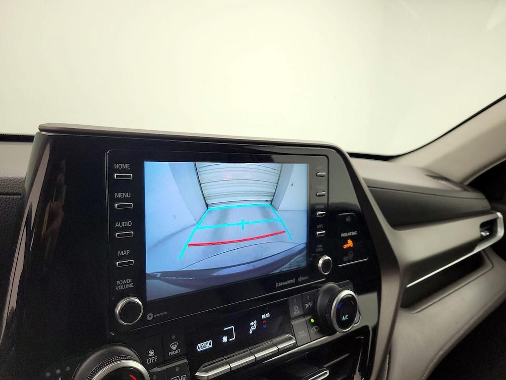 used 2021 Toyota Highlander car, priced at $34,998