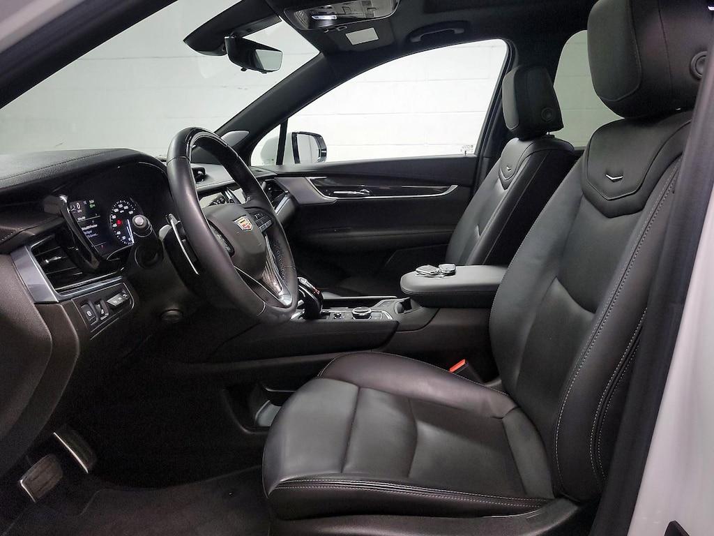 used 2023 Cadillac XT6 car, priced at $43,998