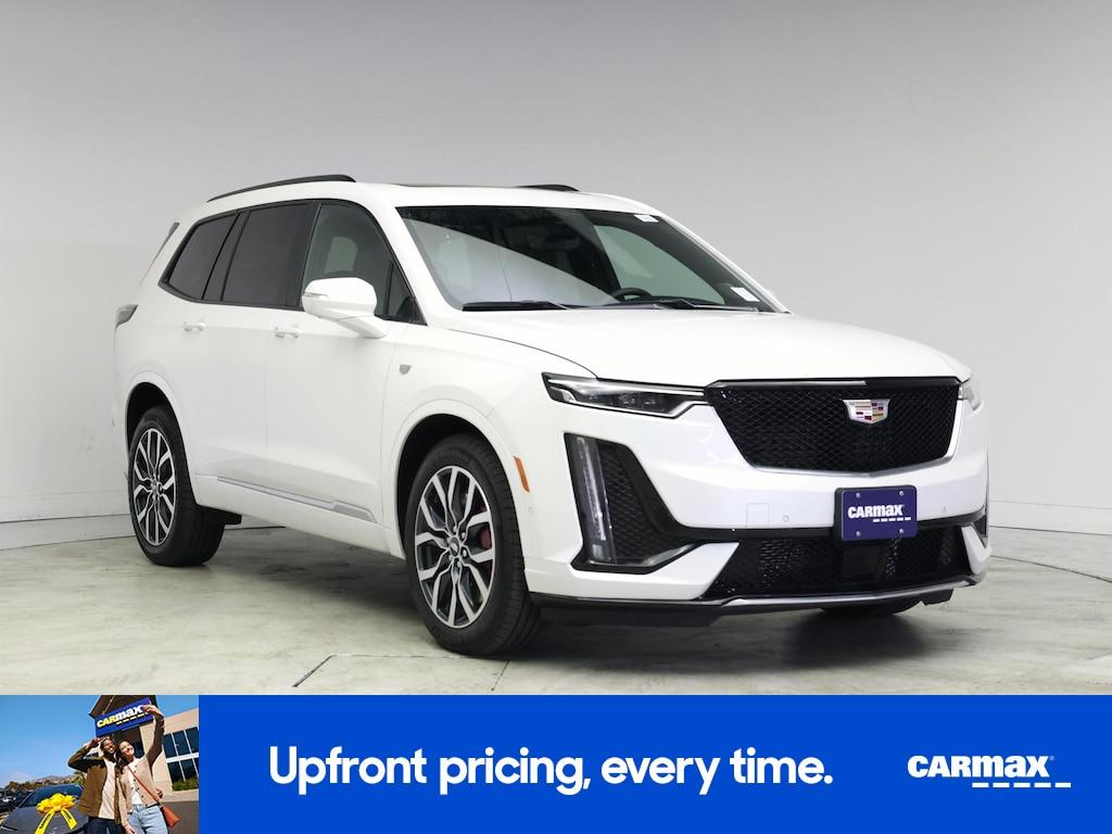 used 2023 Cadillac XT6 car, priced at $43,998