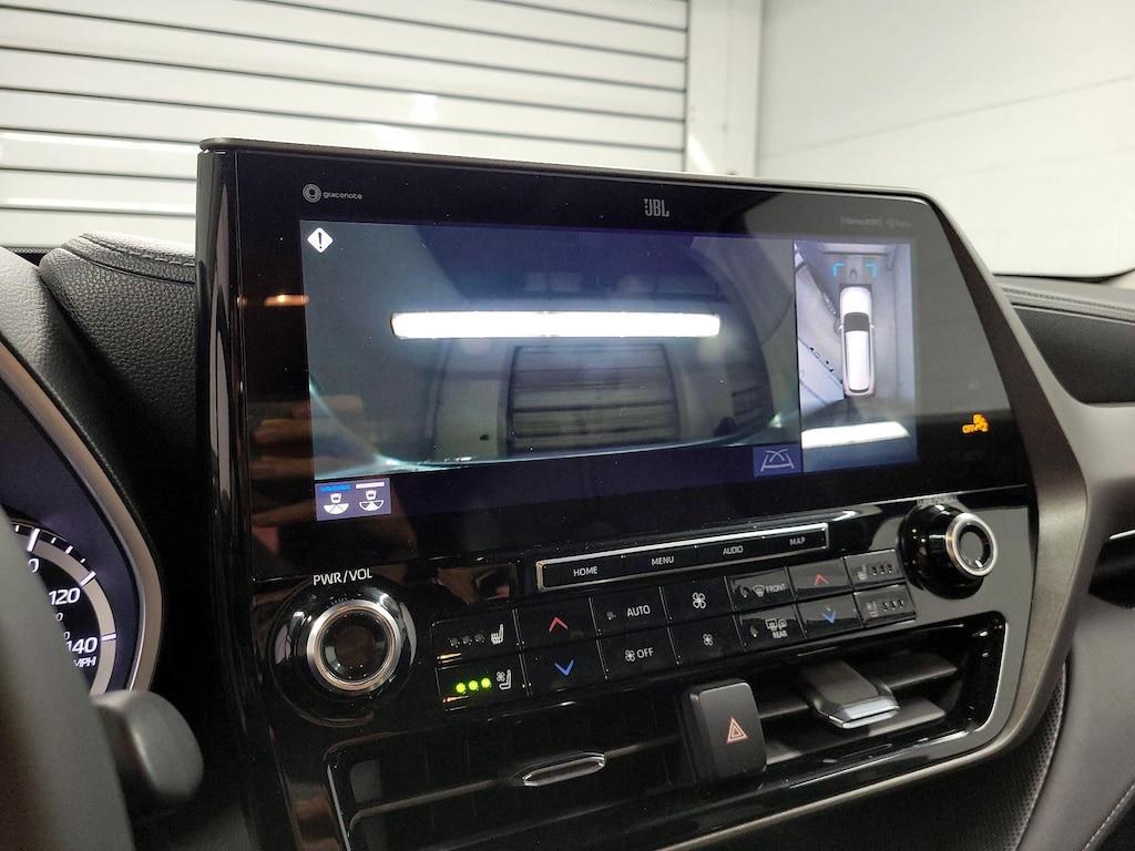 used 2022 Toyota Highlander Hybrid car, priced at $44,998
