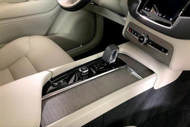 used 2024 Volvo XC90 Recharge Plug-In Hybrid car, priced at $49,995