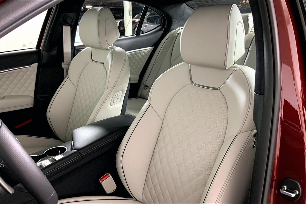 new 2025 Genesis G70 car, priced at $62,803