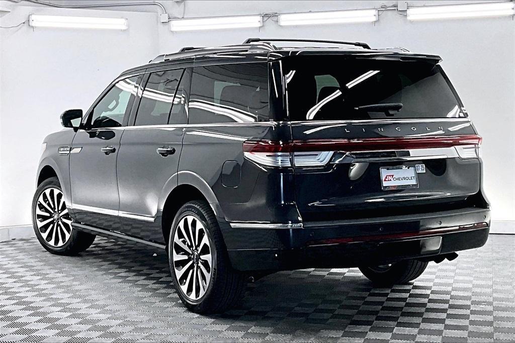 new 2023 Lincoln Navigator car, priced at $87,640