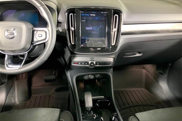 used 2022 Volvo C40 Recharge Pure Electric car, priced at $25,575