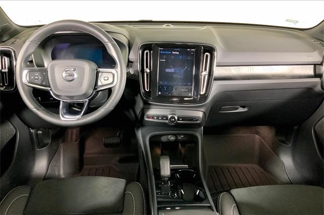 used 2022 Volvo C40 Recharge Pure Electric car, priced at $25,575
