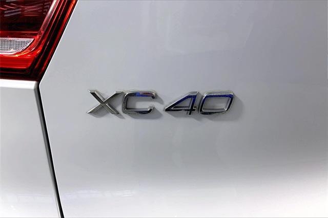 used 2021 Volvo XC40 car, priced at $26,588