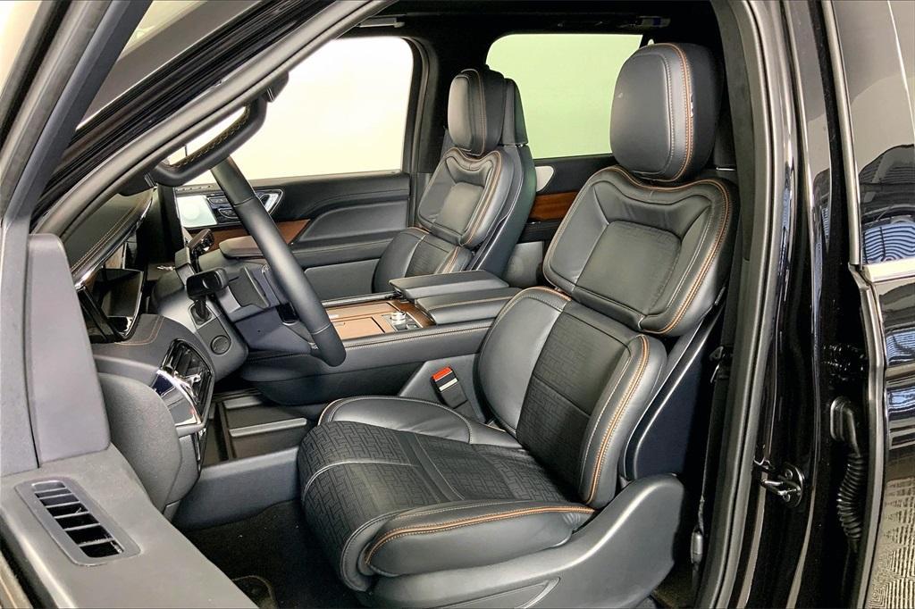 new 2023 Lincoln Navigator car, priced at $123,218
