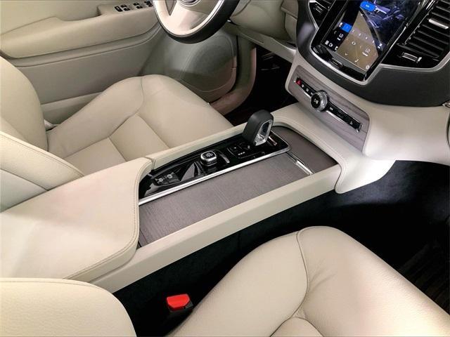 used 2024 Volvo XC90 Recharge Plug-In Hybrid car, priced at $50,995