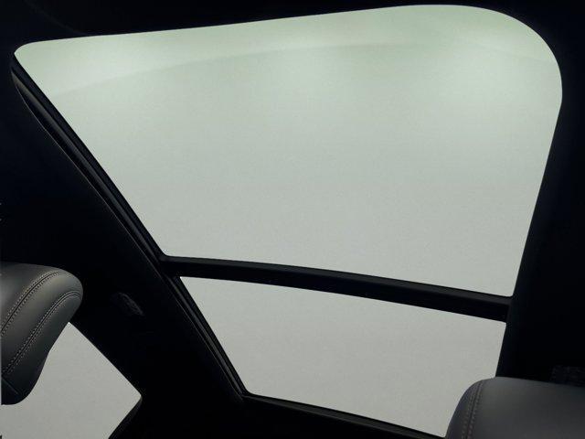 new 2025 Lincoln Nautilus car, priced at $66,320