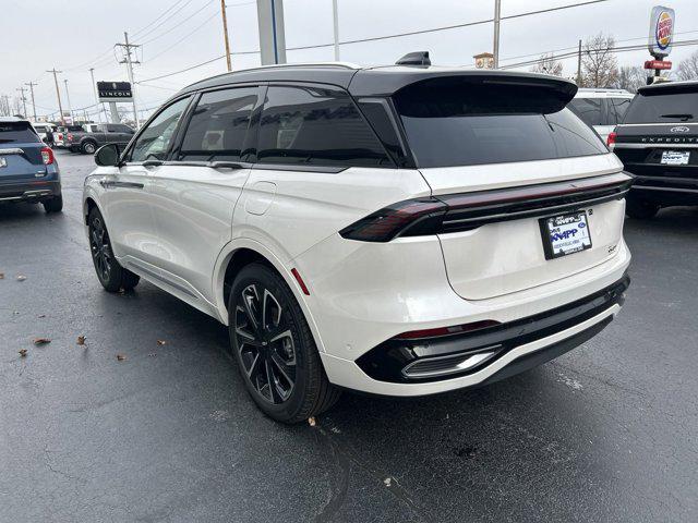 new 2024 Lincoln Nautilus car, priced at $67,700