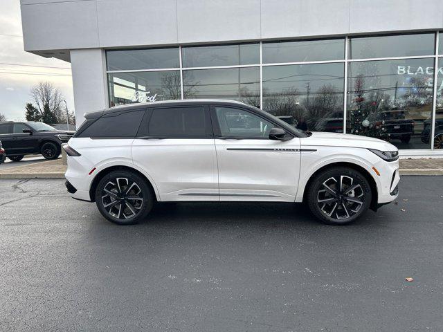 new 2024 Lincoln Nautilus car, priced at $67,700