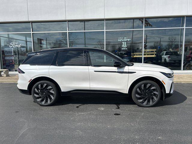 new 2025 Lincoln Nautilus car, priced at $73,305