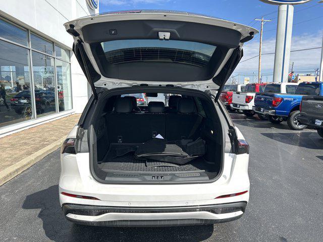 new 2025 Lincoln Nautilus car, priced at $73,305