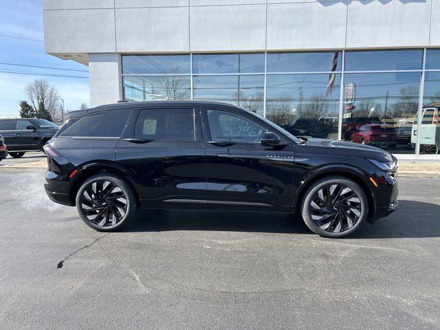 new 2025 Lincoln Nautilus car, priced at $72,160