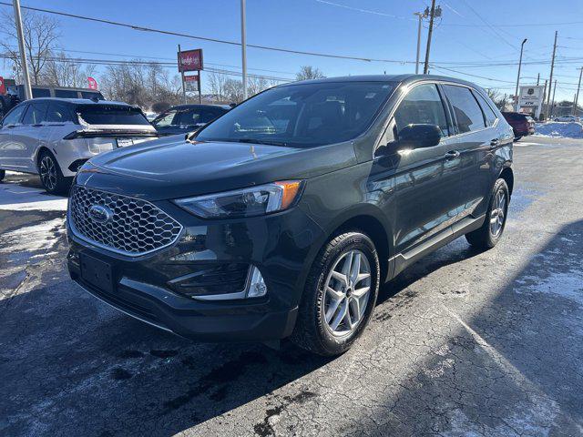 used 2024 Ford Edge car, priced at $36,900