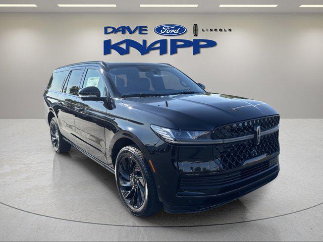 new 2025 Lincoln Navigator car, priced at $109,785