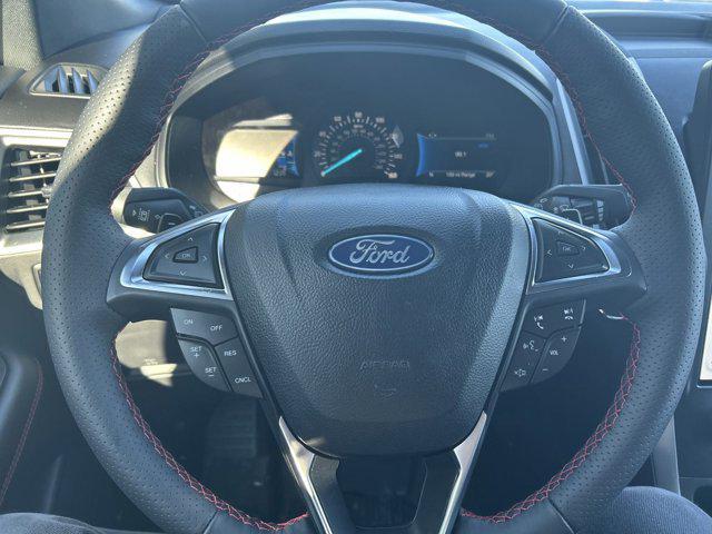 used 2024 Ford Edge car, priced at $37,900