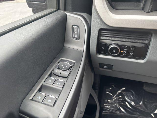new 2025 Ford F-350 car, priced at $63,085