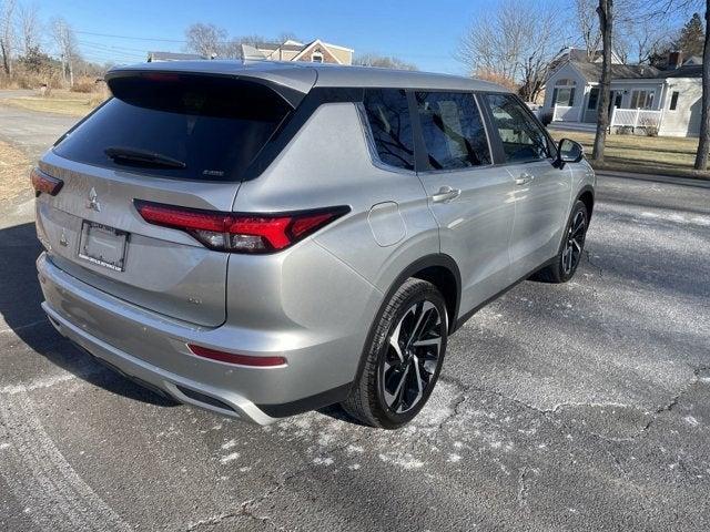 used 2024 Mitsubishi Outlander car, priced at $27,993