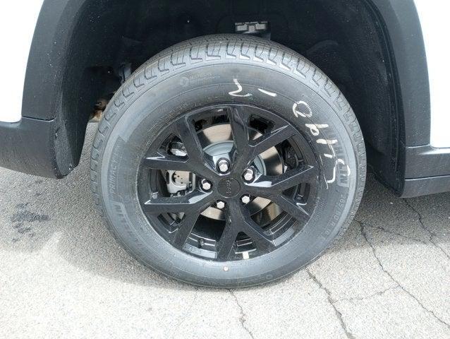 new 2025 Jeep Grand Cherokee car, priced at $46,135