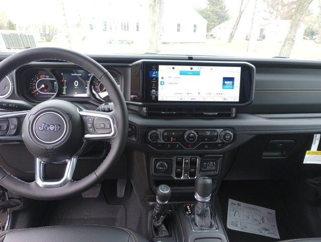 new 2025 Jeep Wrangler car, priced at $60,215