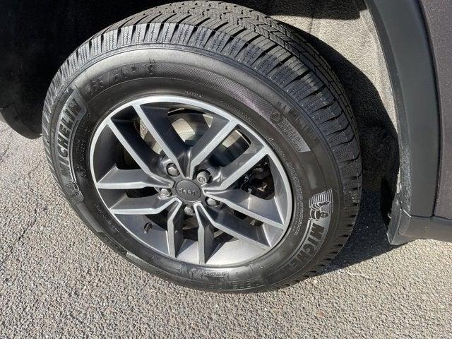 used 2020 Jeep Grand Cherokee car, priced at $19,287