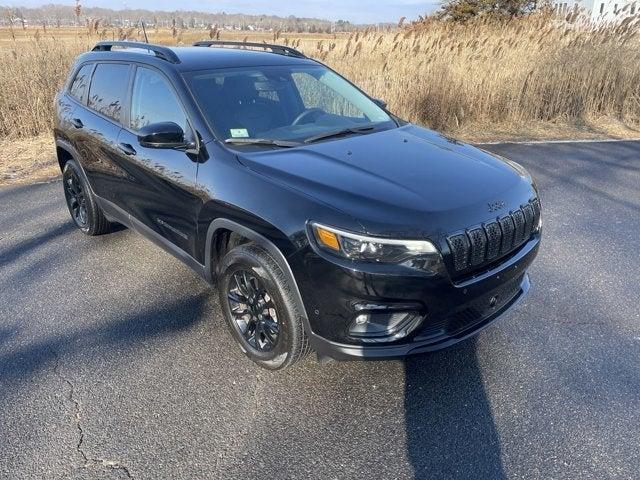 used 2023 Jeep Cherokee car, priced at $23,495