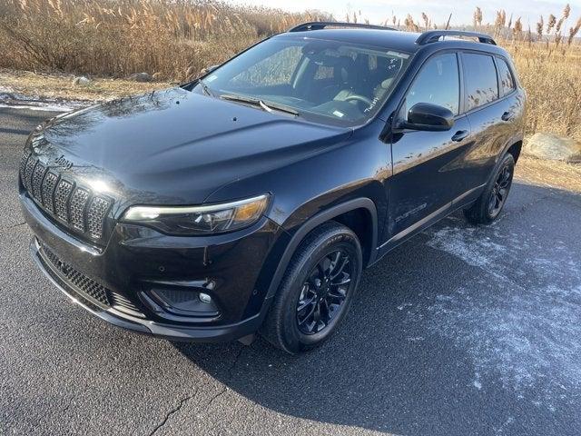 used 2023 Jeep Cherokee car, priced at $23,495