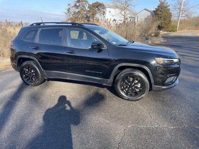 used 2023 Jeep Cherokee car, priced at $23,495