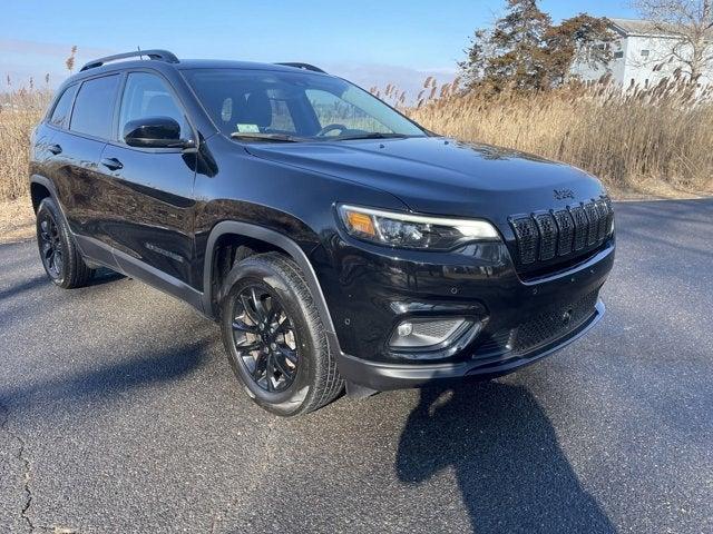 used 2023 Jeep Cherokee car, priced at $23,495