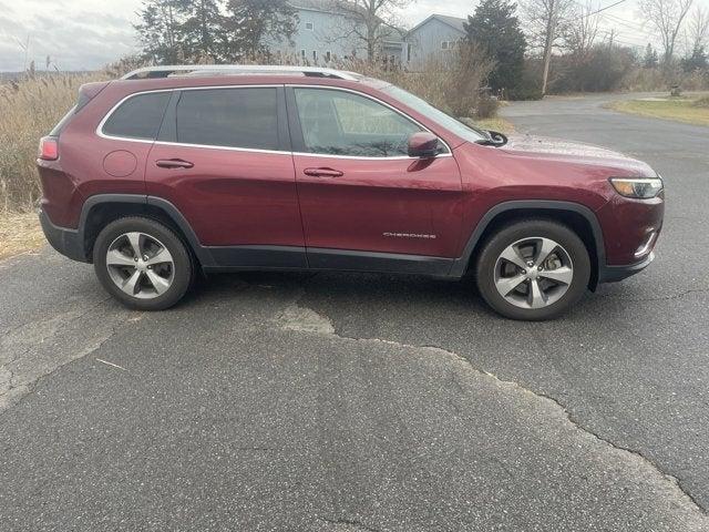 used 2019 Jeep Cherokee car, priced at $15,993