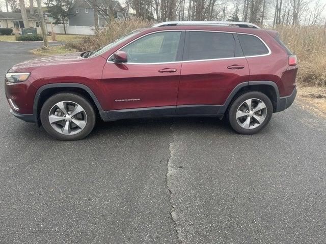 used 2019 Jeep Cherokee car, priced at $15,993